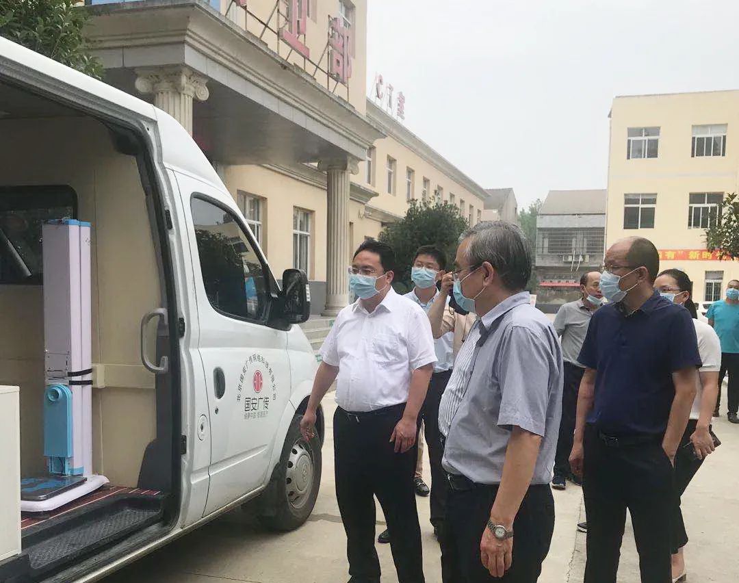 湖北仙桃：國家衛(wèi)健委基層司聶春雷司長、規(guī)信司司長毛群安先后調(diào)研“漸健家醫(yī)”仙桃項目